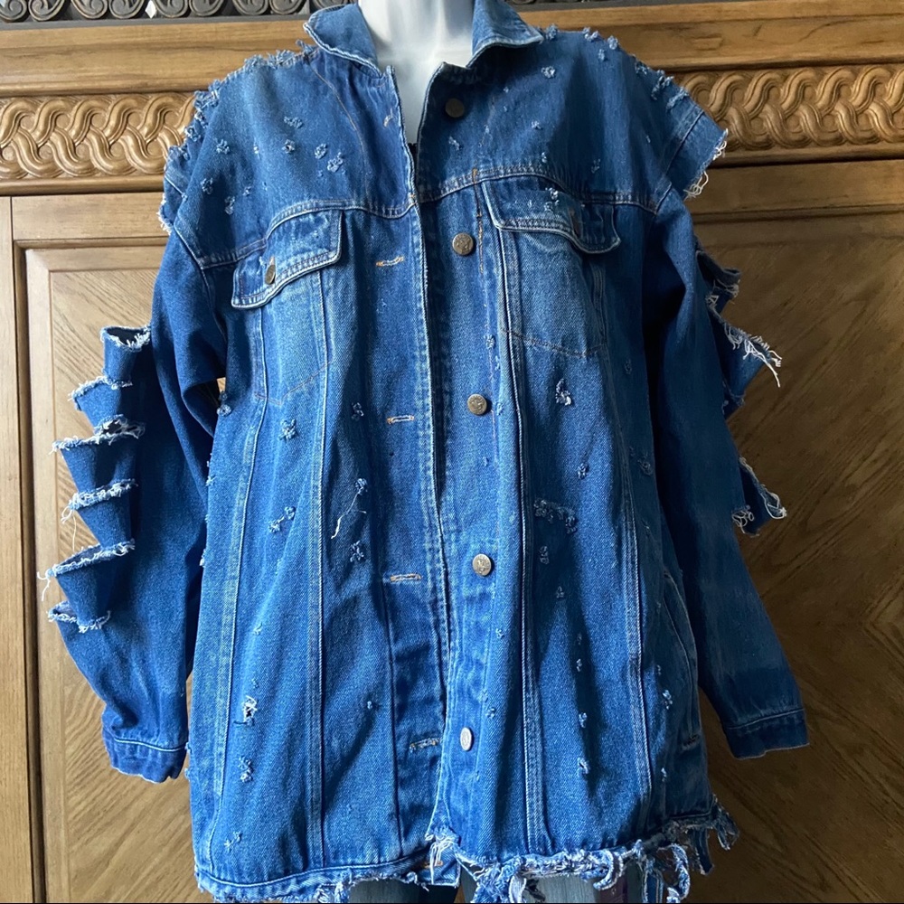 Hunters Run Blue Denim Rip Distress Jean Jacket - Picture 4 of 5